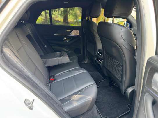 2021 Mercedes Benz GLE400d image 6