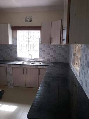 Bungalow for rent in Thika happy valley estate image 3