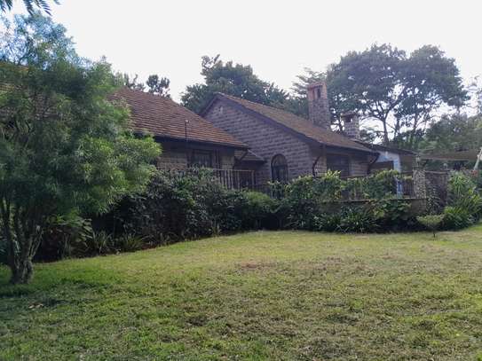 5 Bed House with En Suite at Muthaiga image 23