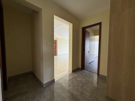 3 Bed Apartment with En Suite in General Mathenge image 9