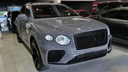 BENTLEY BENTAYGA 2024 image 11