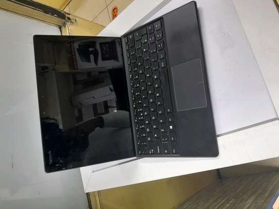 Lenovo Detachable Tablet image 8