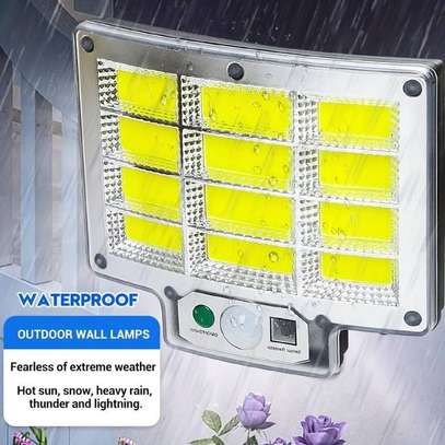 Solar Flood lights  Automatic With Motion Sensor and Remote image 5