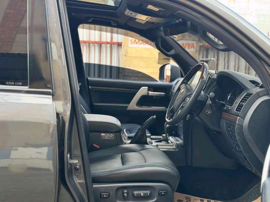 Toyota Land Cruiser ZX 2015 SUV Dark Grey Excellent image 1