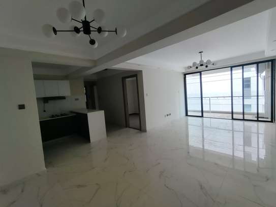 3 Bed Apartment with Gym in Kilimani image 11