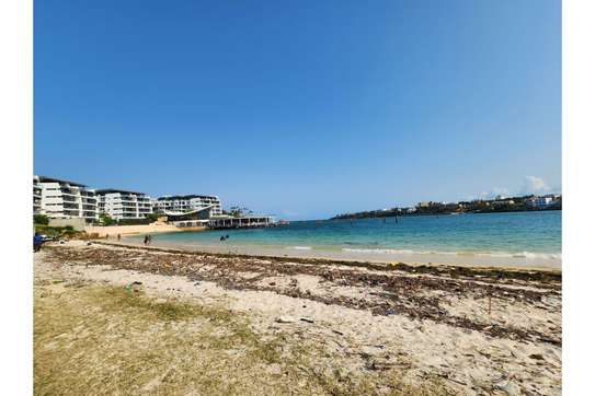 Furnished 3 Bed Apartment with En Suite at Cement Road image 3