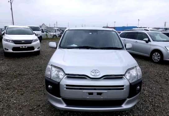 TOYOTA SUCCEED NEW IMPORT. image 4