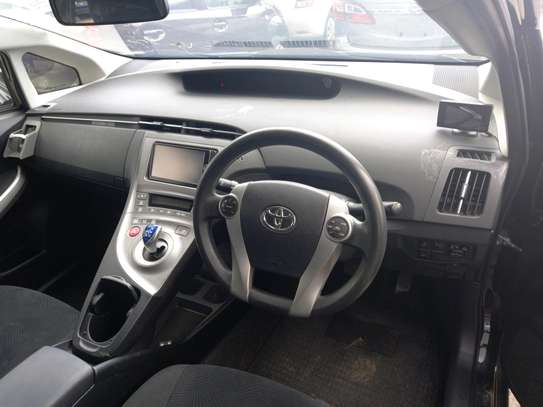 TOYOTA PRIUS KDL (MKOPO/HIRE PURCHASE ACCEPTED) image 10