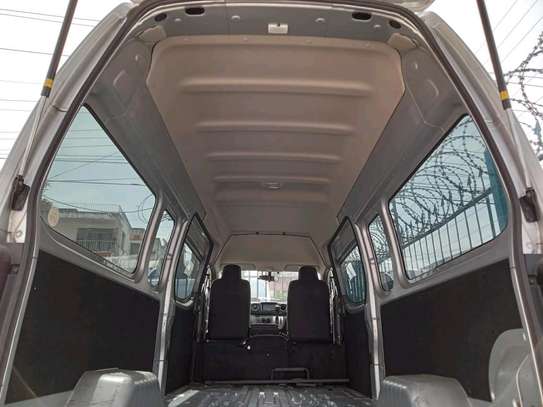 Nissan Nv3590 Diesel 2018 image 11