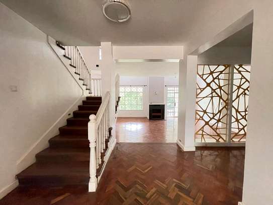 5-Bedroom House for Rent in karen, Nairobi Kenya image 3