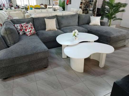 U shep 7 seater image 1