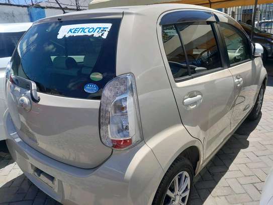 Toyota Passo gold 2016 2wd image 2