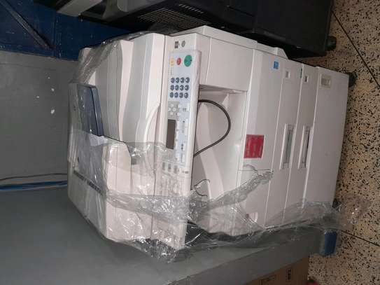 Affordable photocopies machine mp 2000 image 4