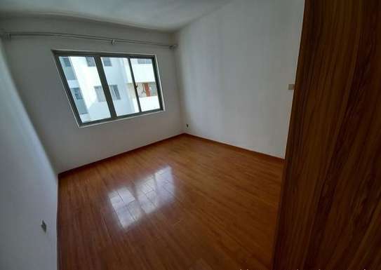3 bdr Apartment for rent in kileleshwa image 11