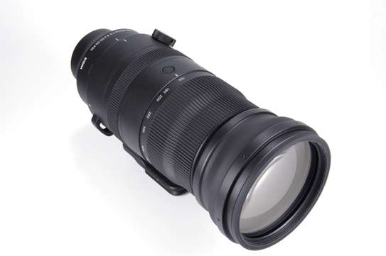 Canon 150-600MM F5-6.3 Tamron Lens image 2