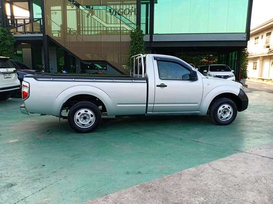 NISSAN NAVARA PICK UP (MKOPO/HIRE PURCHASE ACCEPTED) image 4