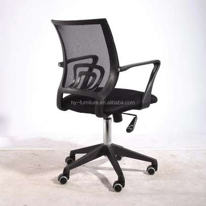 Ergonomic Mesh Chair – Adjustable Swivel Office Seat image 3
