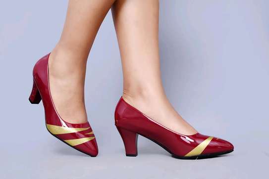 Fancy heels.for ladies image 10