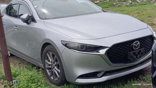 MazdaAxela  3 AWD Silver 2019 image 2