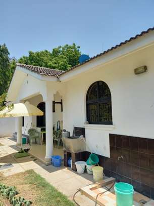 2 bedroom house for sale in Nyali Area image 3