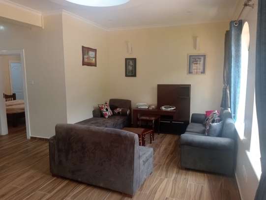 4 Bed House with Garden in Runda image 4