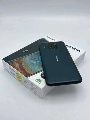 Nokia x10 image 3