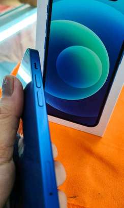 Apple Iphone 12 • Blue 256 Gigabytes  • With Earpods image 3