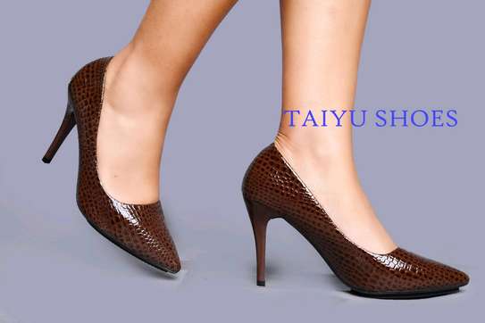 Taiyu sharp heels image 7