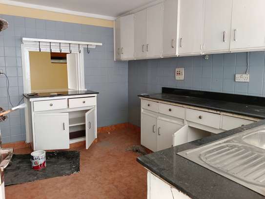 4 Bed Townhouse with En Suite at Mandera Road image 16
