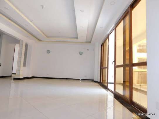 3 Bed Apartment with En Suite at Nyali image 32