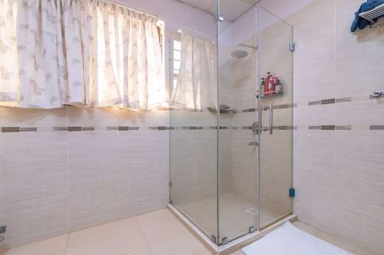 5 Bed House in Lavington image 1
