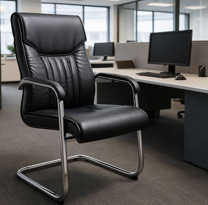 Office Chair: Leather Waiting Office Chair image 2