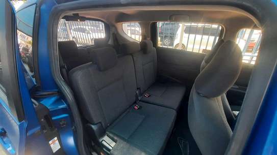 Toyota Sienta Blue Hybrid 2019 2wd image 10