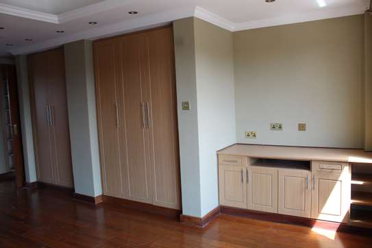 3 Bed Apartment with Swimming Pool at Brookside Drive image 27