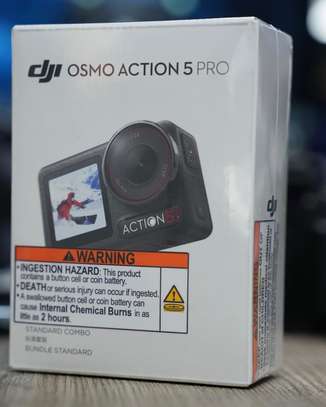 DJI Osmo Action 5 Pro Standard Combo image 2