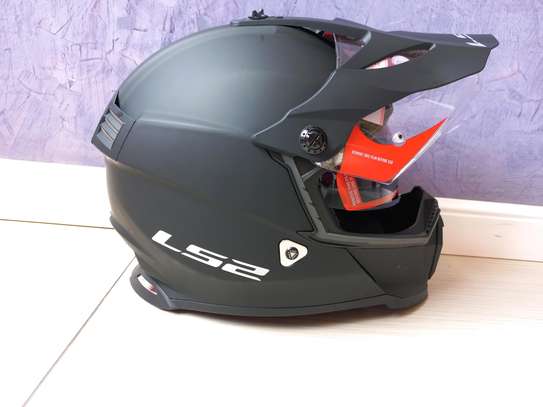 LS2 Pioneer EVO Matte Black Helmet image 6