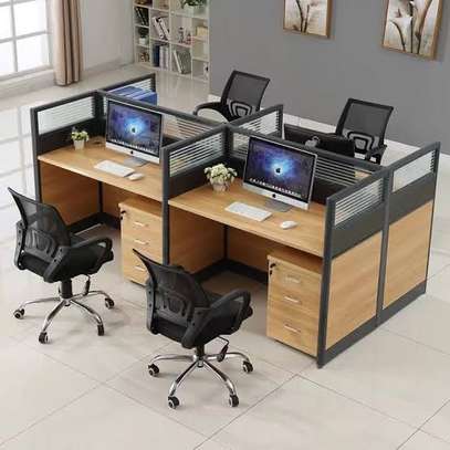Modern office working station image 7