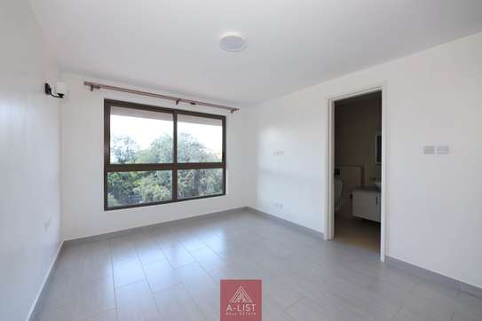 3 Bed Apartment with En Suite at Muthangari Road image 8