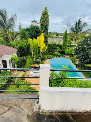 3 Bed Villa with En Suite at Malindi image 34