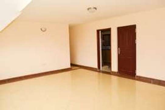 3BEDROOM PENTHOUSE FOR SALE image 2
