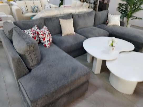 U shep 7 seater image 2