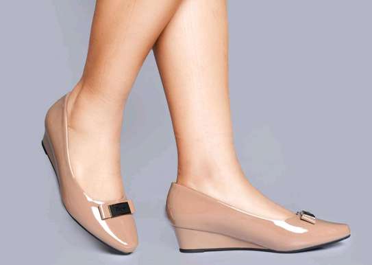 Low wedges image 2