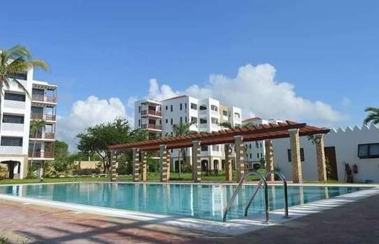3 Bed Apartment with En Suite in Kikambala image 1