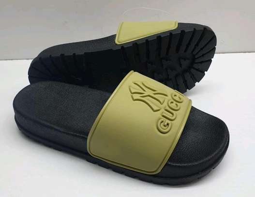 GUCCI New York SLIDES
Size:40-45

Quality:💯 image 4
