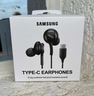 Samsung Type C Wired Earphones image 1