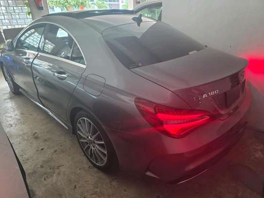 Mercedes Benz Cla180 image 9