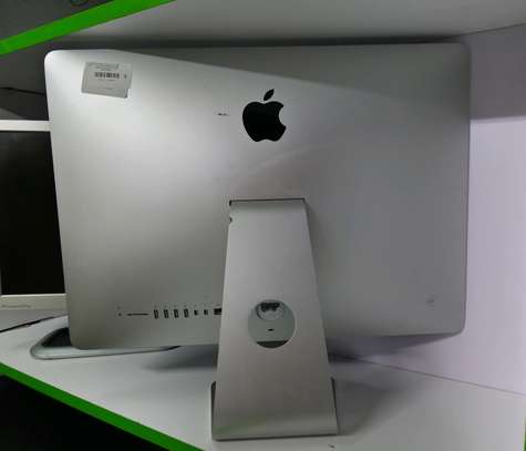 iMac Core i7 8gb ram 1tb 2gb graphics card 5k display 27 image 3