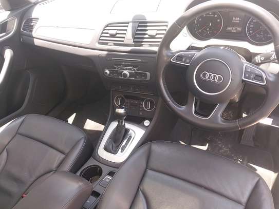 Audi Q3 2016 image 7
