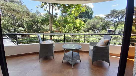 Furnished 3 Bed Apartment with En Suite in Riverside image 31