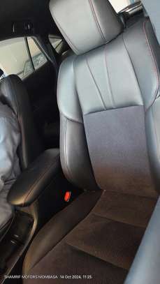 Toyota Harrier white 2018 sport turbo 4wd image 8